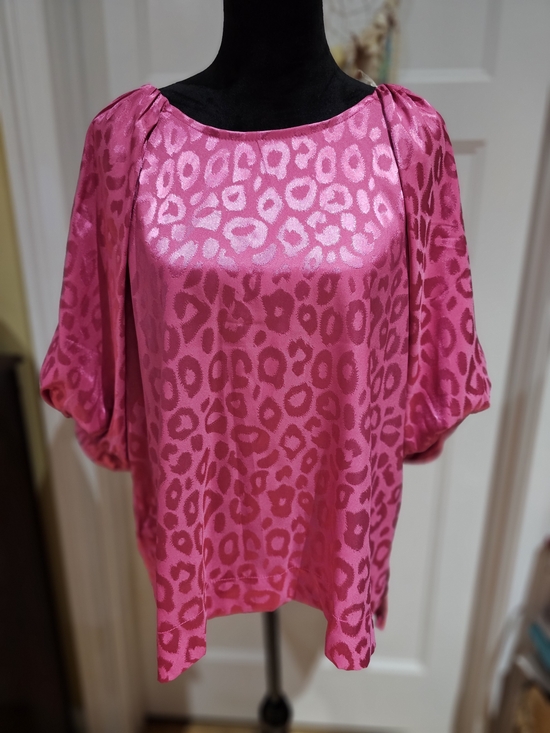 Umgee Tops - Umgee Hot Pink Leopard Satin Blouse